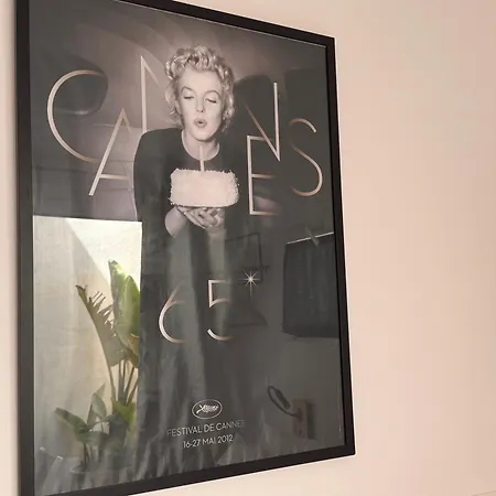 Cb Cannes- New York 아파트 *